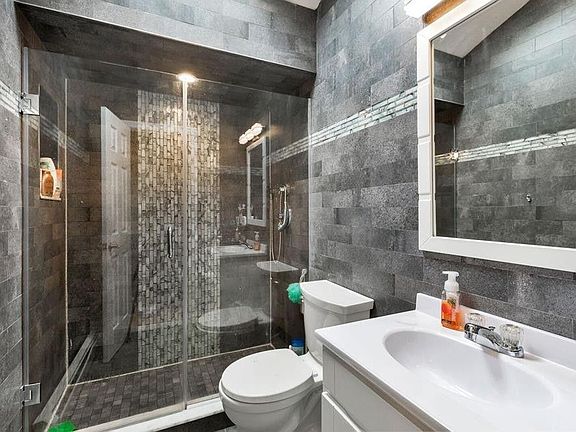 5th image of 777 Nugent Ave Floor 1