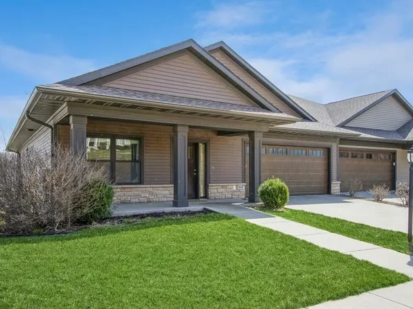 4445 Preston Ln, Iowa City, IA 52246