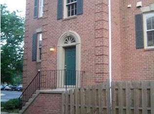 2812 Strauss Ter, Silver Spring, MD 20904