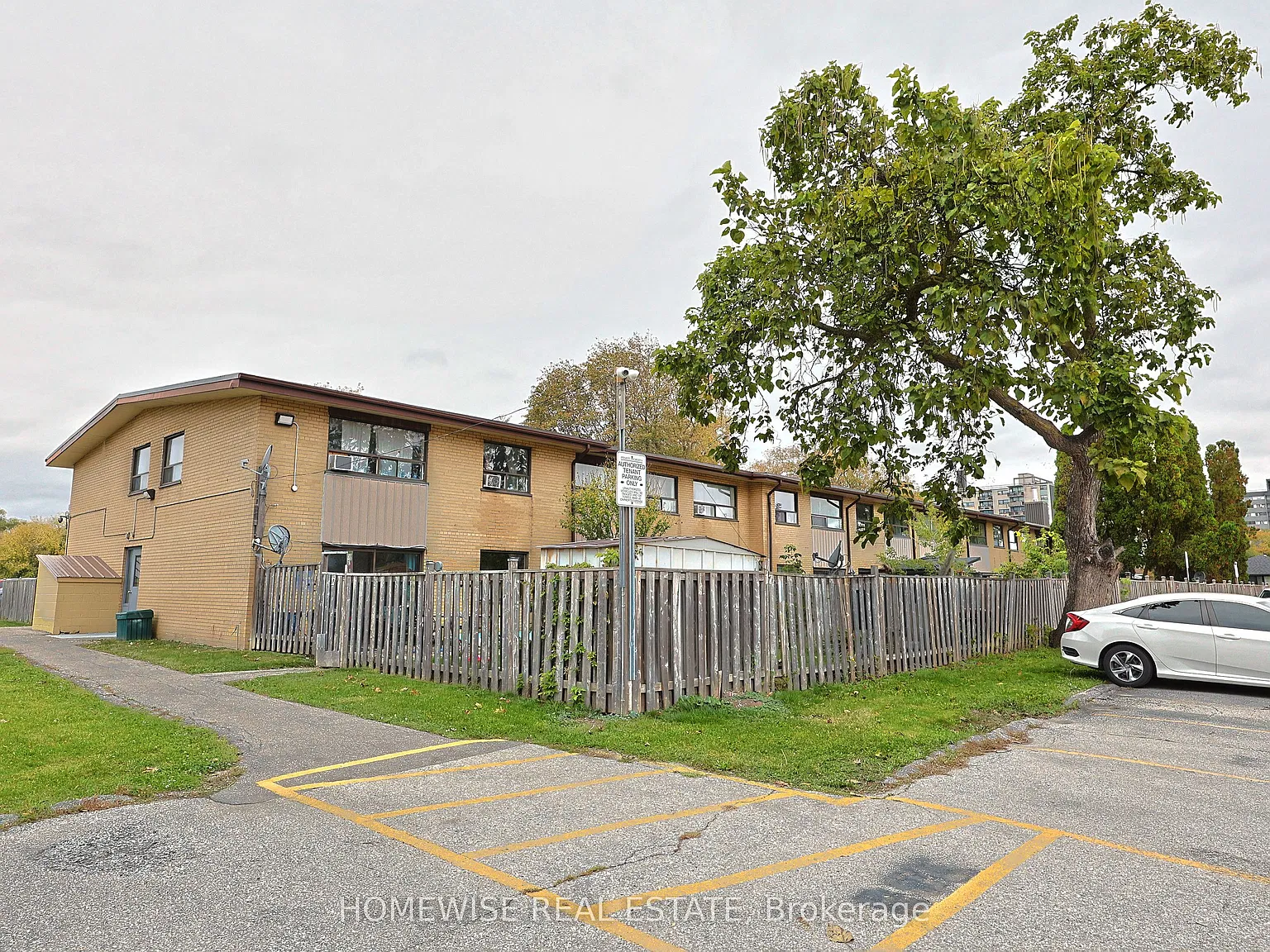 2 bed, $2,799 — Photo 2