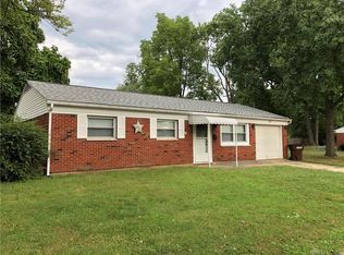 185 Cozad Dr, Fairborn, OH 45324