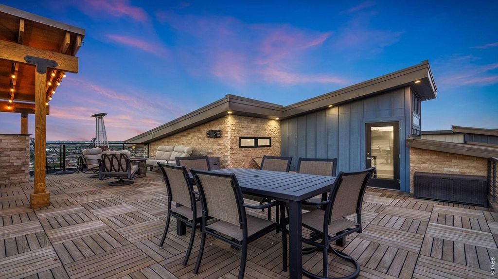 2147 Picture Pointe Dr