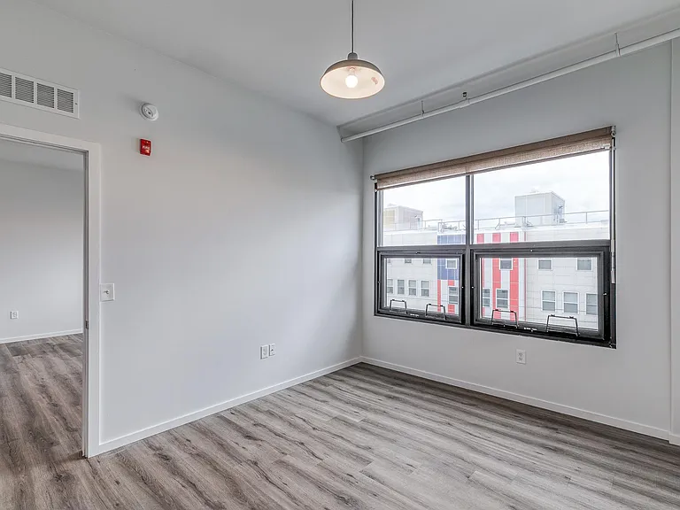 Brown Street Lofts — Photo 37