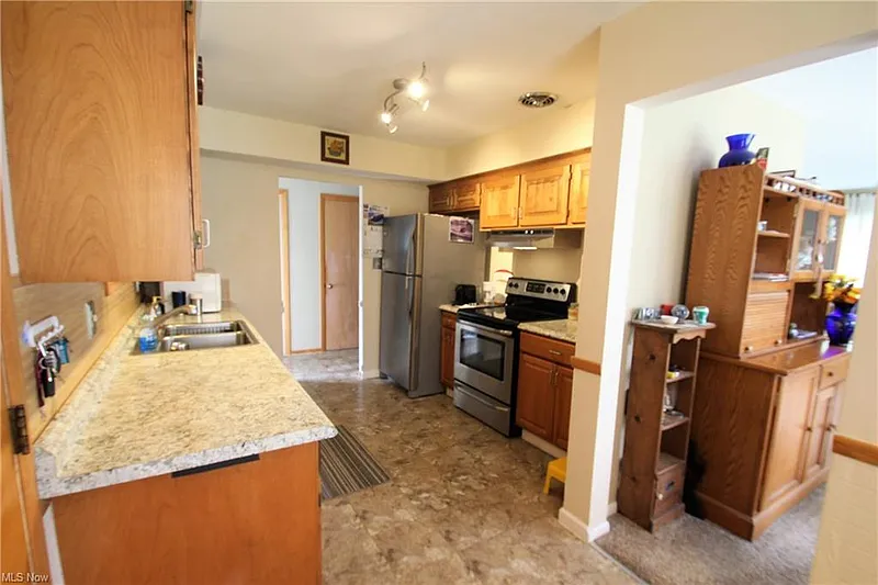 Thumbnail 15