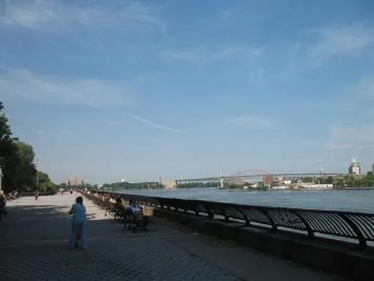 Sold by Corcoran | media 37