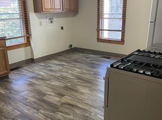 15-17-19 Johnston Avenue - 17 - 1st Fl, Cohoes, NY 12047