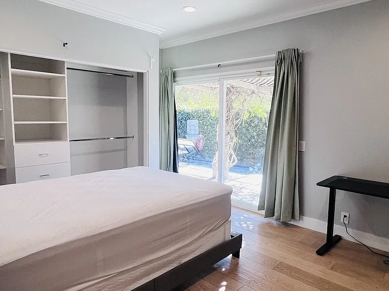 42 Mann St — Photo 13