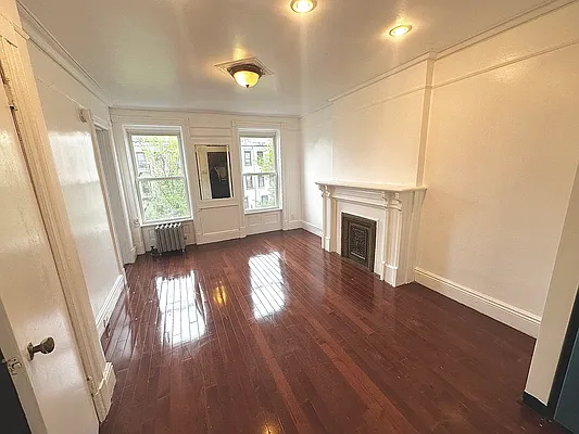 Rented by Douglas Elliman | media 5