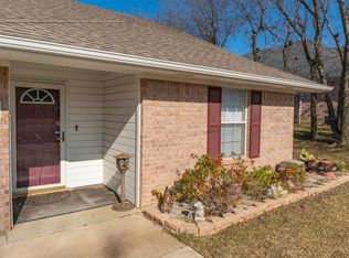 400 W Thomas St, Leonard, TX 75452