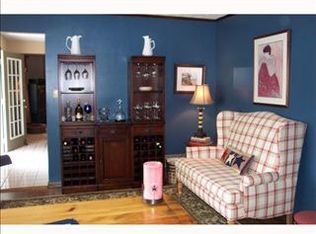 5077 Lakewood Dr, Gibsonia, PA 15044