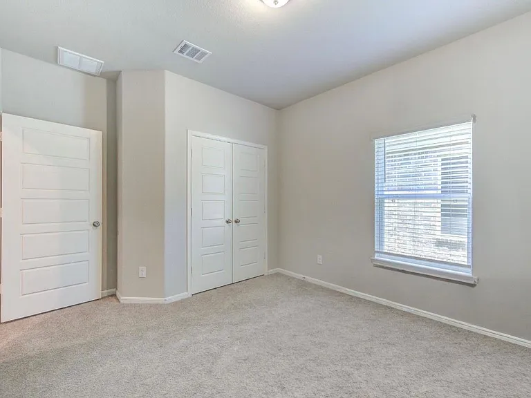 22827 Ephesus Ave — Photo 18