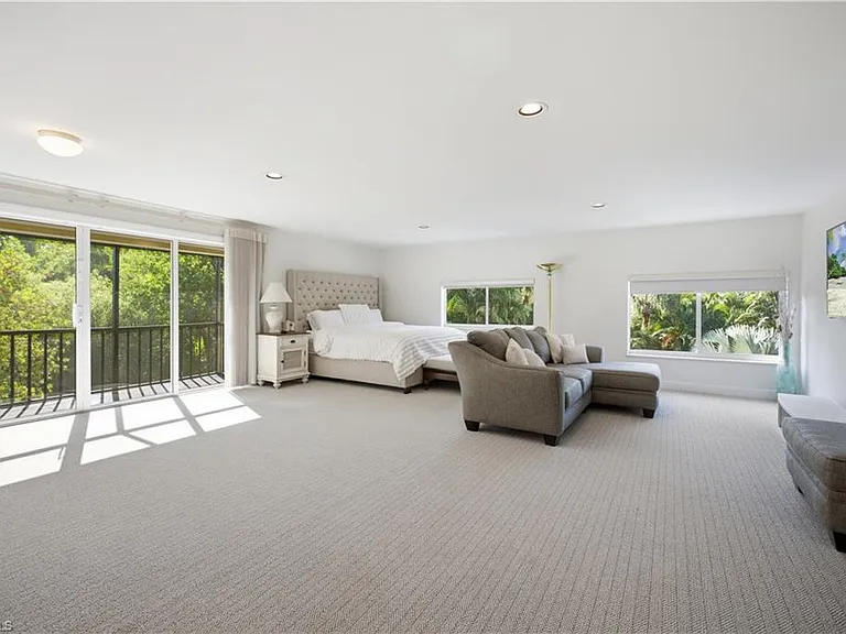 27231 Lakeway Ct — Photo 29