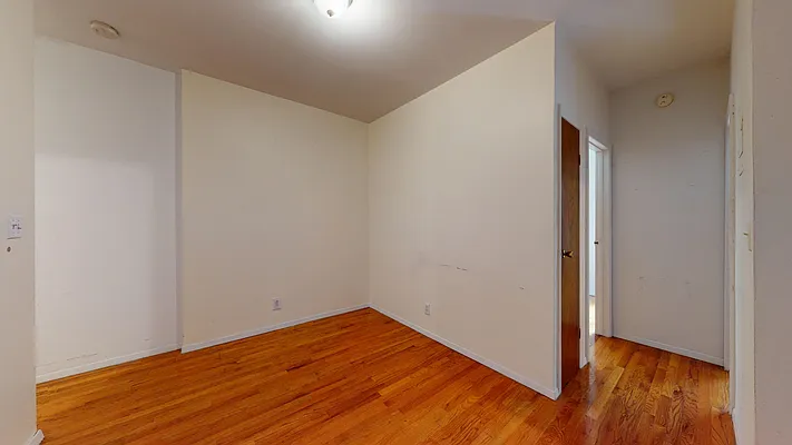 Rented by Bond New York | media 14