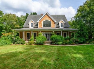 132 Currituck Rd, Newtown, CT 06470