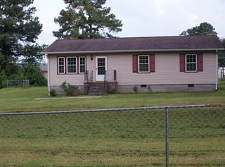 405 Sunset Blvd, Chester, VA 23836