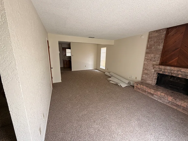 5018 Meandering Ln #C — Photo 6