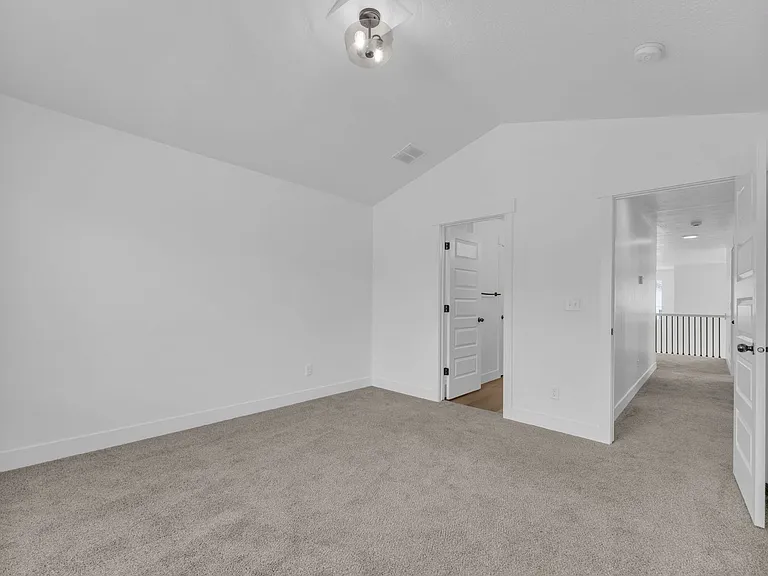 1290 N 3960 W — Photo 15