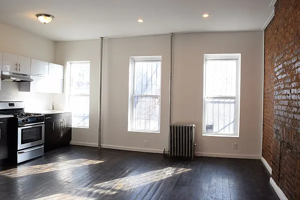 Rented by Superior Homes | media 22