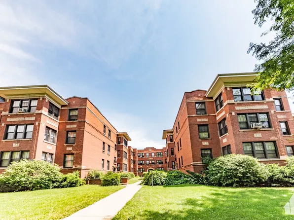 3924 N Keeler Ave #1, Chicago, IL 60641