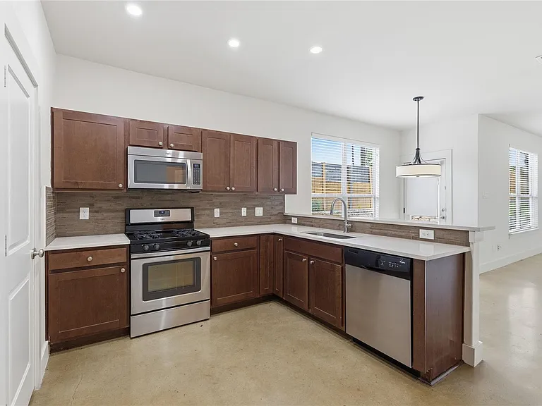 4124 Valley View Rd #4B — Photo 12