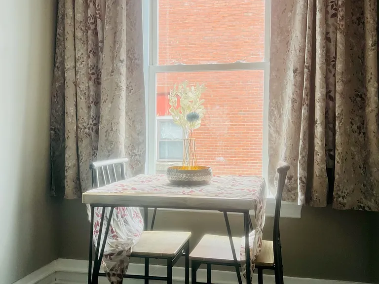 479 Main St #4 — Photo 30