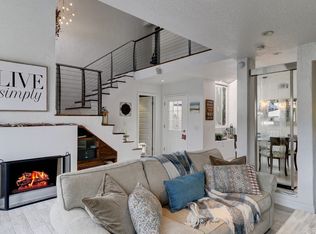 2150 E San Michel Dr #B, Costa Mesa, CA 92627