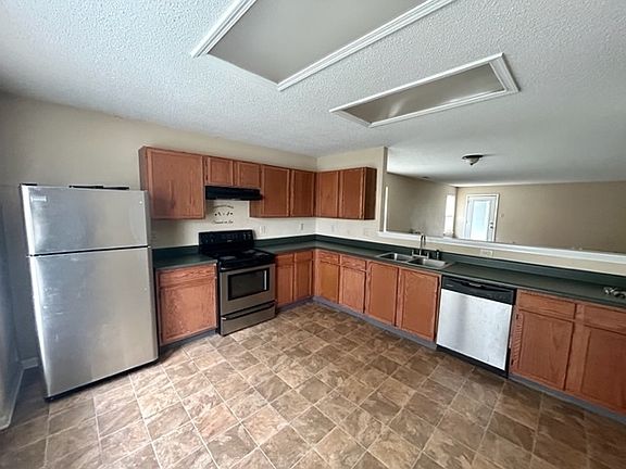 2nd image of 7653 Sunflower Dr