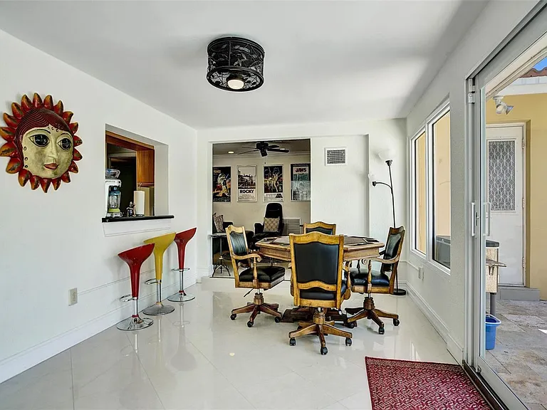 2051 Coral Reef Dr — Photo 24
