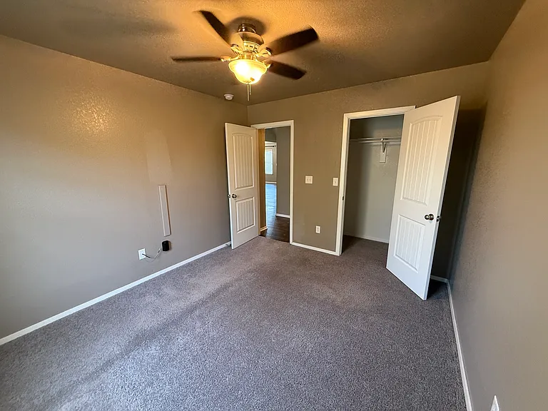 2909 N 14th Pl — Photo 23
