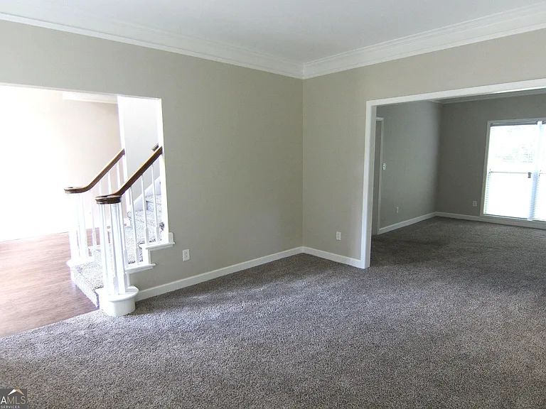 104 Inverrary Ct — Photo 12