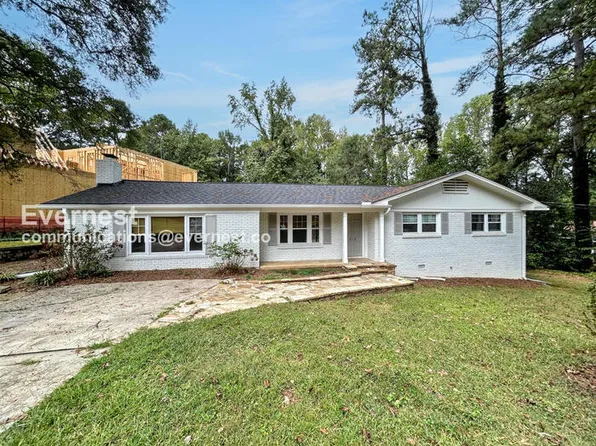 210 Pinetree Cir, Alpharetta, GA 30009