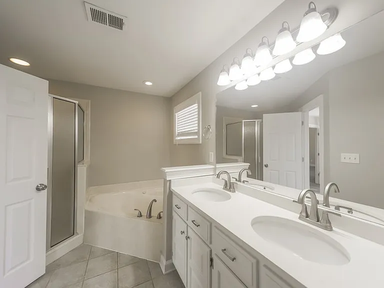 4480 Aberton Dr — Photo 10
