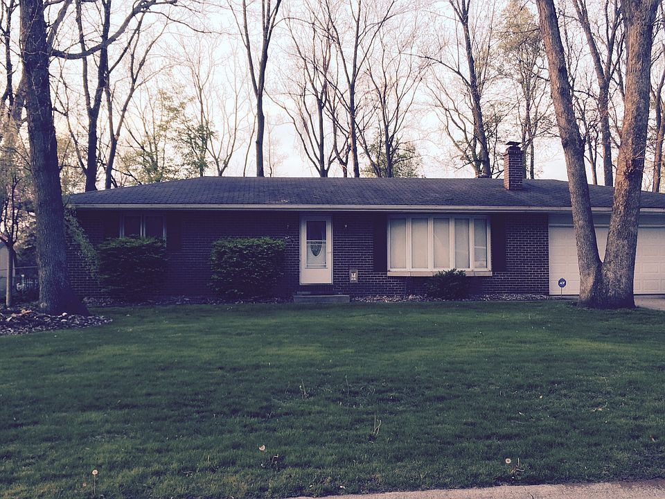 1st image of 12895 Darlene Ct