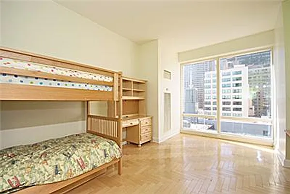 Sold by R New York | media 18