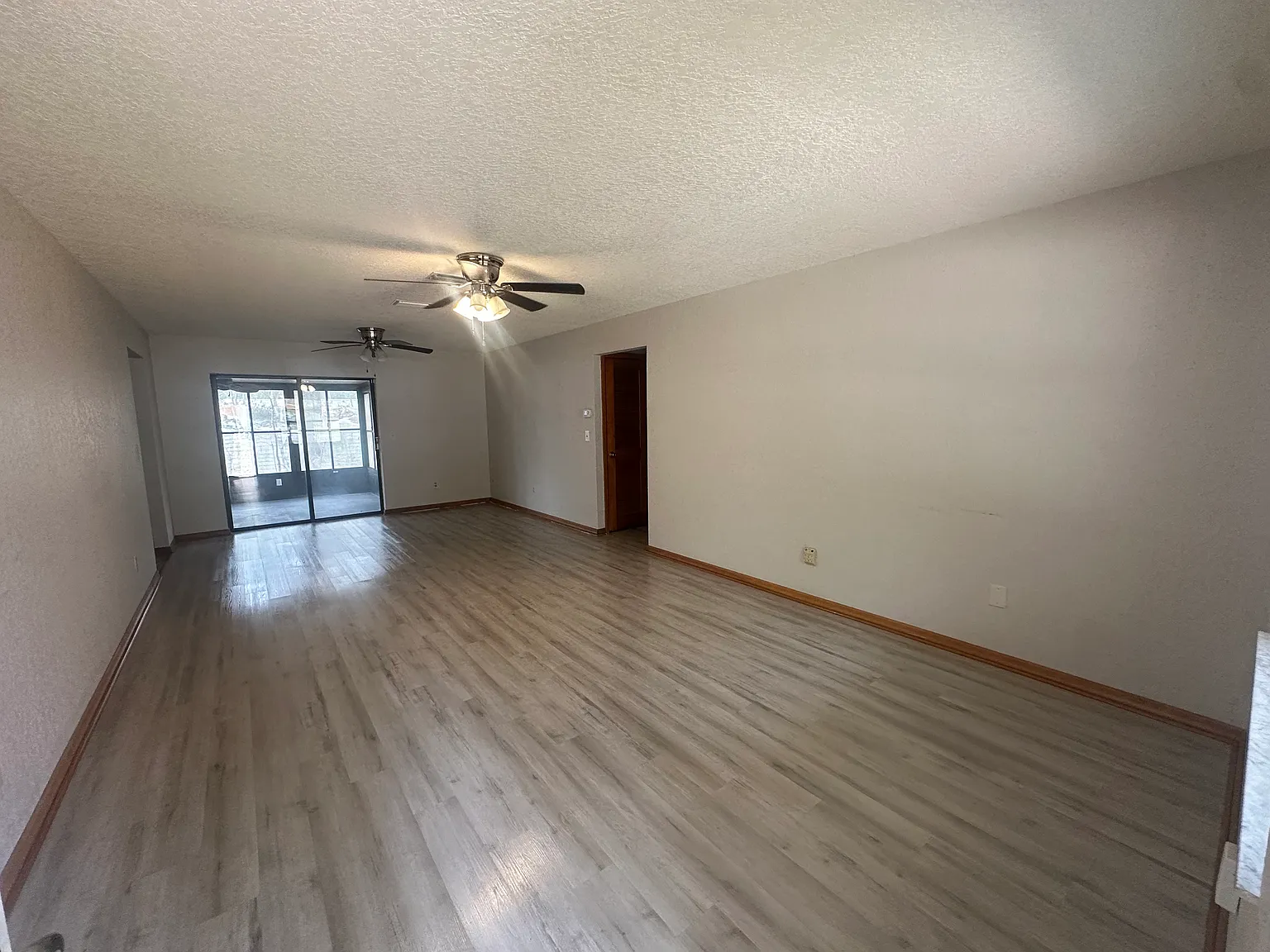 3 bed, 1796 sqft, $1,800 — Photo 3