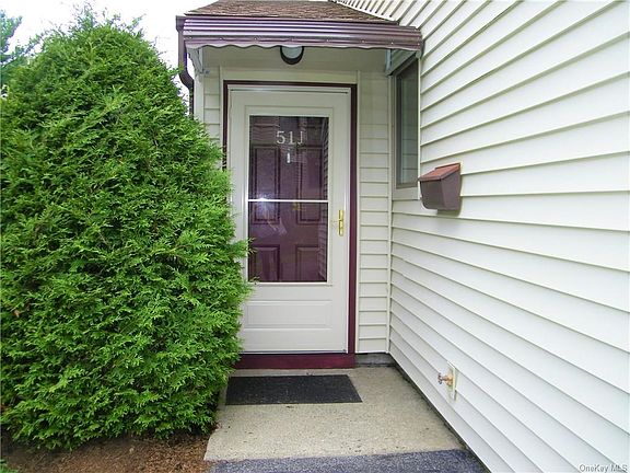 2nd image of 51 Jefferson Oval APT J