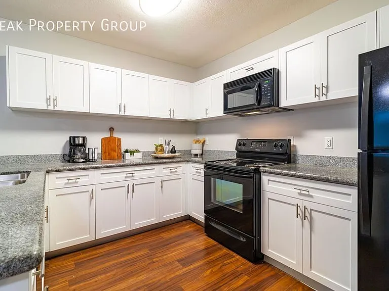 250 Chittenden Ave — Photo 30
