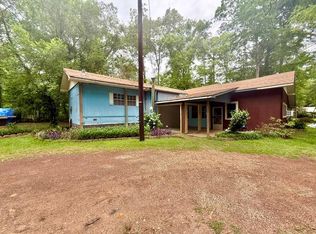 245 Forest Gln, Hemphill, TX 75948
