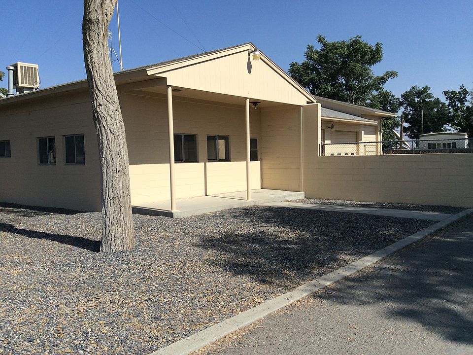 1st image of 730 E Broadway Ave