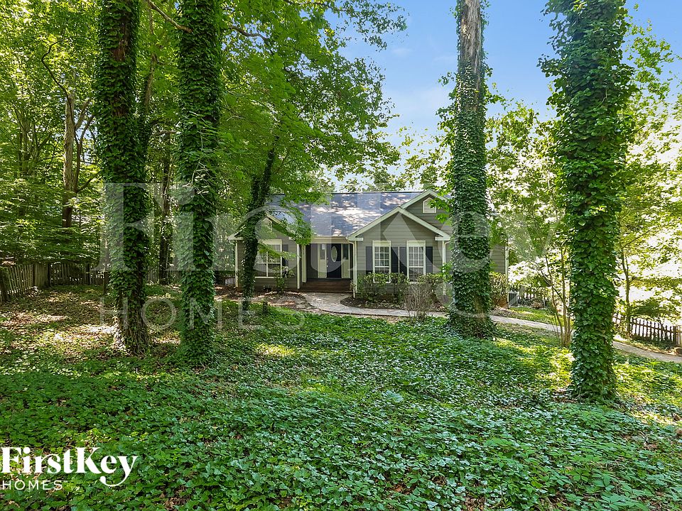 1st image of 7815 Pinetuck Ln