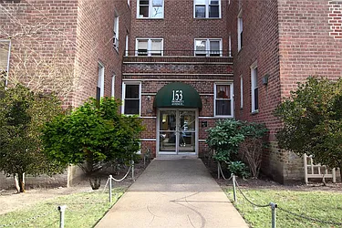 Sold by Engel & Völkers New York City
