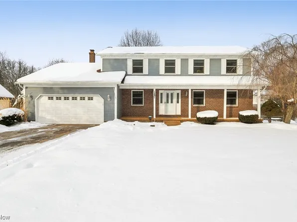 1291 Atterbury Dr, Macedonia, OH 44056