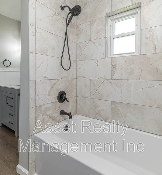 4821 Gettysburg Rd — Photo 15
