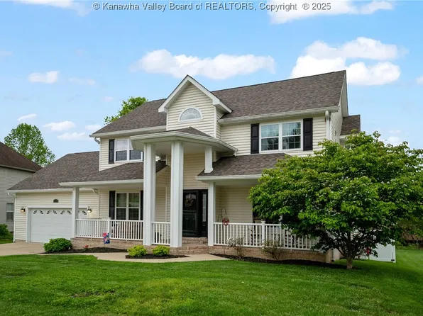 118 Candlewyck Dr, Branchland, WV 25526