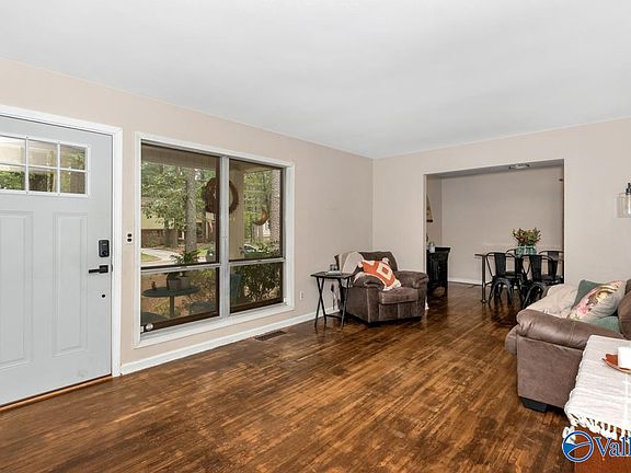 3rd image of 506 Greendale Dr NW