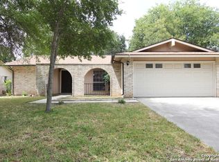 8127 Babe Ruth St, San Antonio, TX 78240