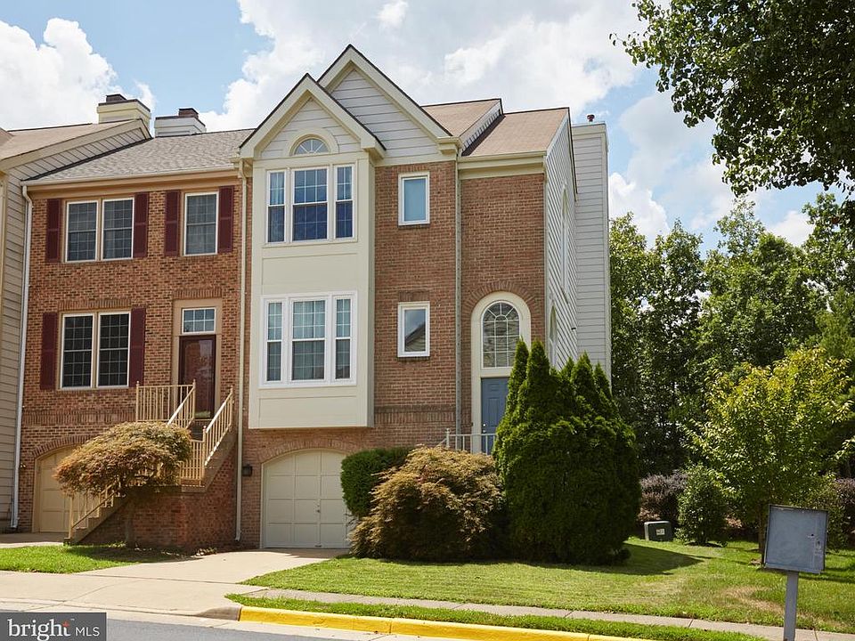 1st image of 8044 Hilliard Dr
