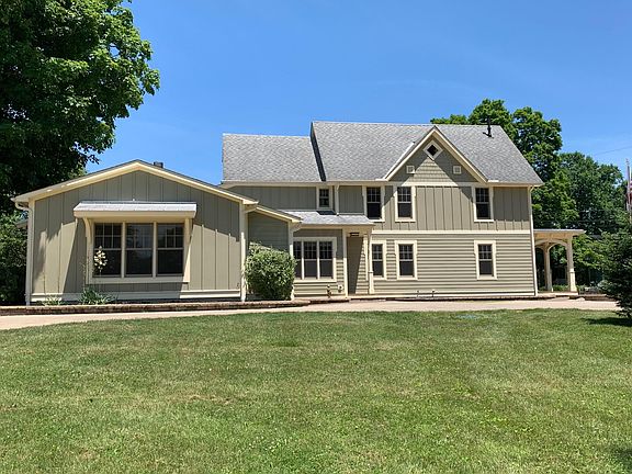 2nd image of 126 Clouse Ln