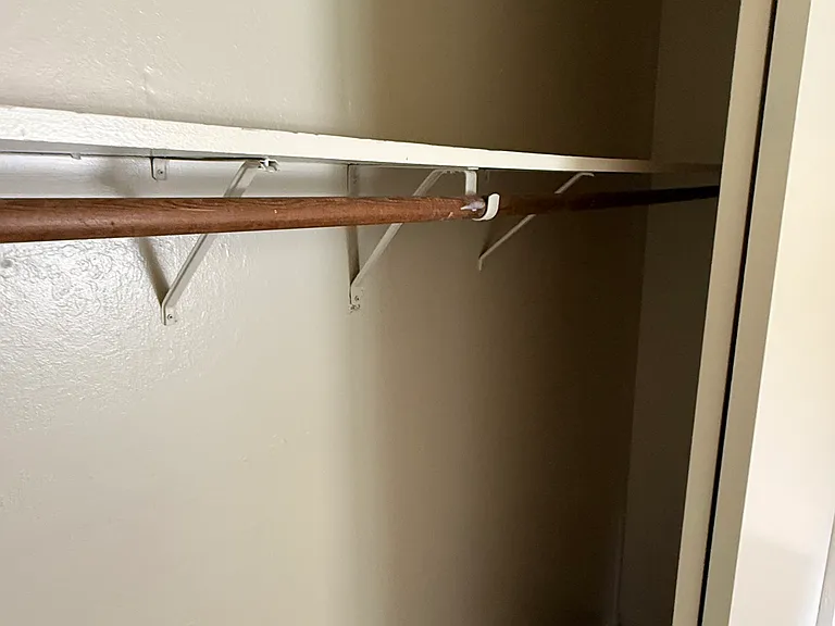 Fernmar Apartments — Photo 11