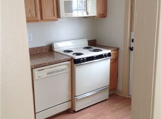 1416 Oak St, Lansing, MI 48906